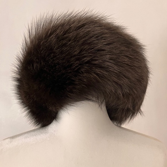 Escada Blue Frostfox Hat - Picture 1 of 10